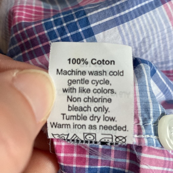 J. Crew Men’s Lightweight Button Down Shirt - Picture 3 of 3